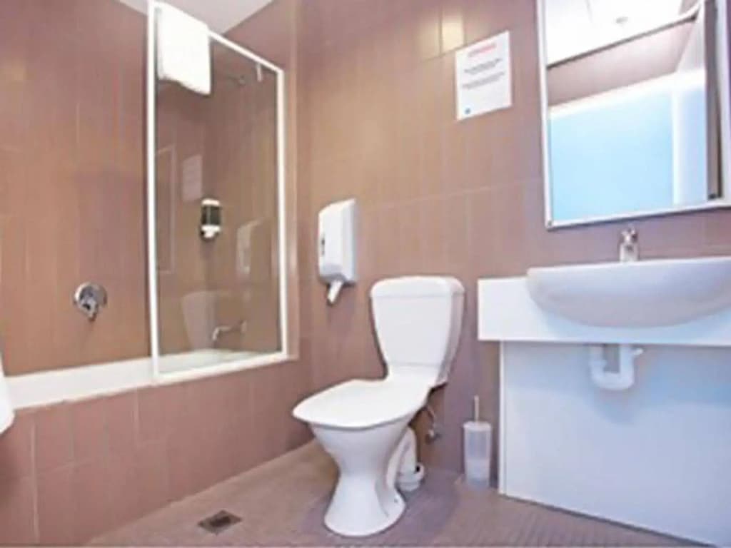 Urban Central Accommodation - Hostel - photo 7