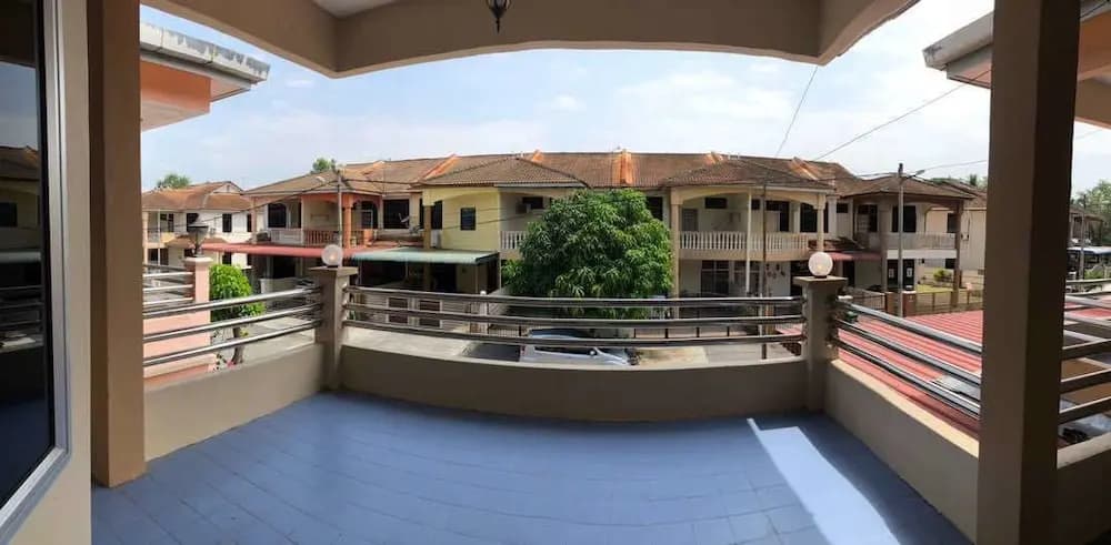 Melati Dua Homestay - photo 10