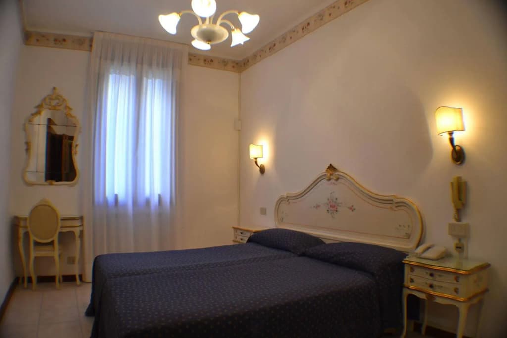 Hotel Guerrini - photo 6