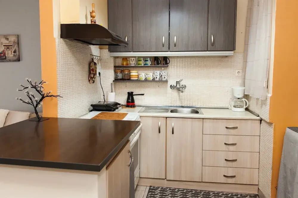 Cute apartment in Neos Kosmos - photo 12