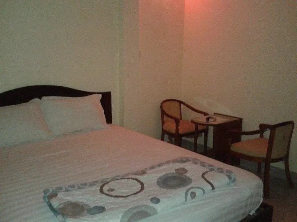 Nhat Nhat Hotel - photo 4