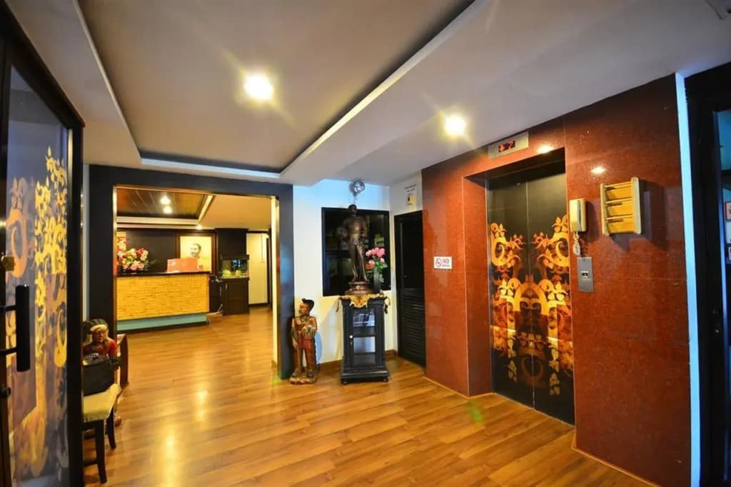 The Heritage Sathorn Suite Hotel - photo 20