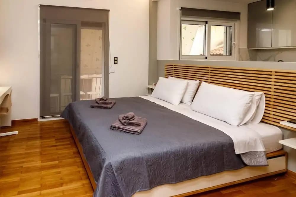 lk Apartments b - Athens City - photo 2