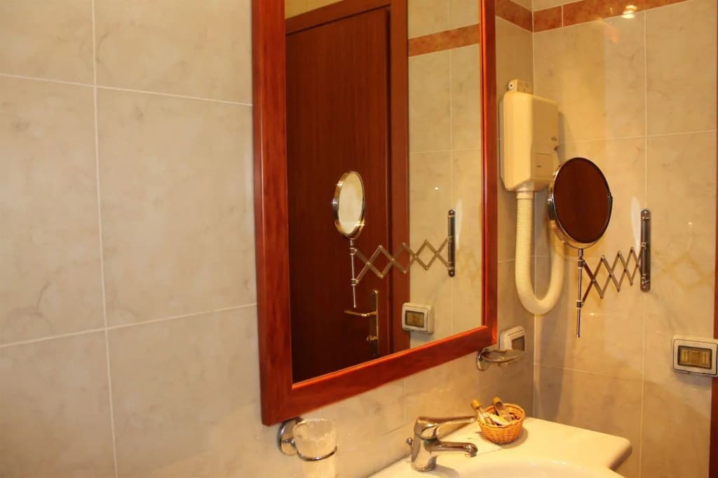 Hotel Orlanda - photo 9
