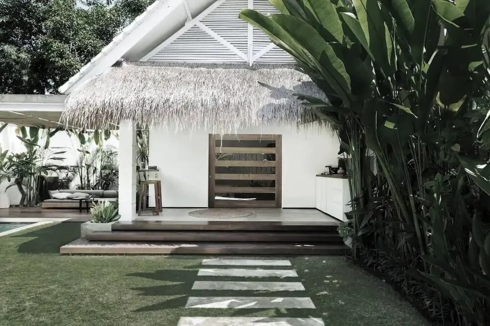 Villa Q - Contemporary Pool House - photo 17