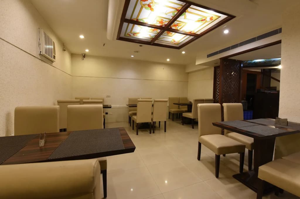 Bloom Hotel - CR Park - photo 13