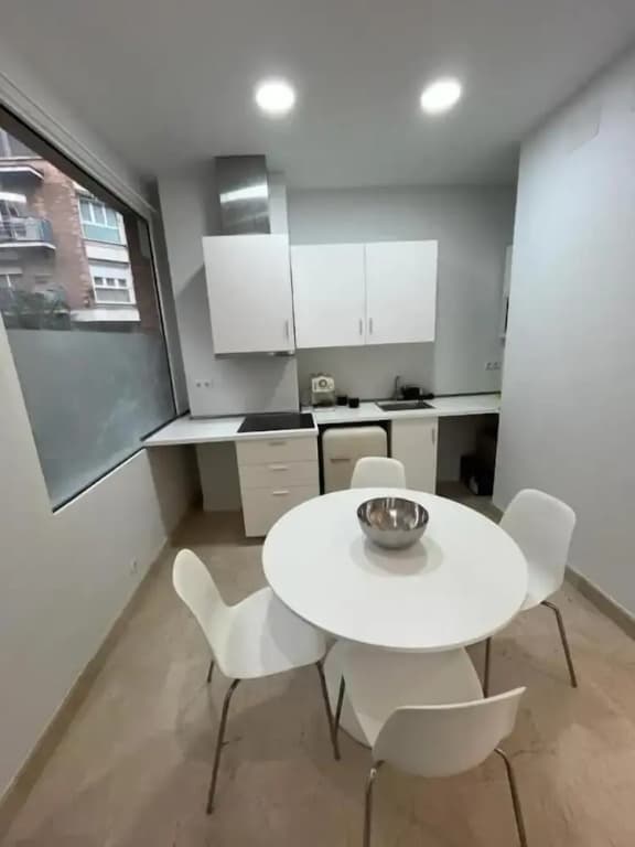 Apartamentos Avenida América - photo 17