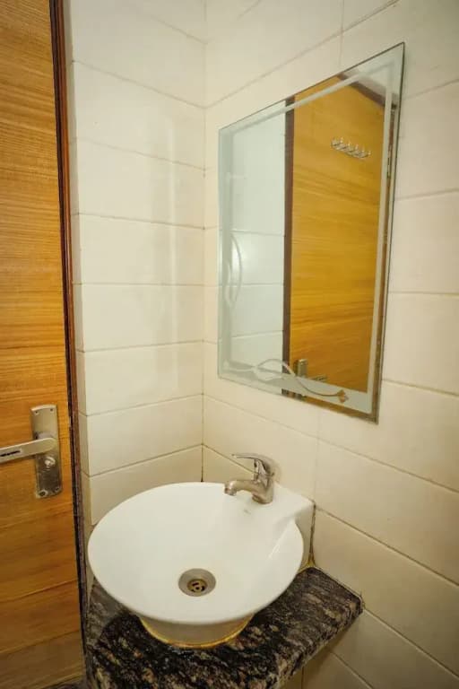 Hotel Delhi Darshan Dx - photo 8