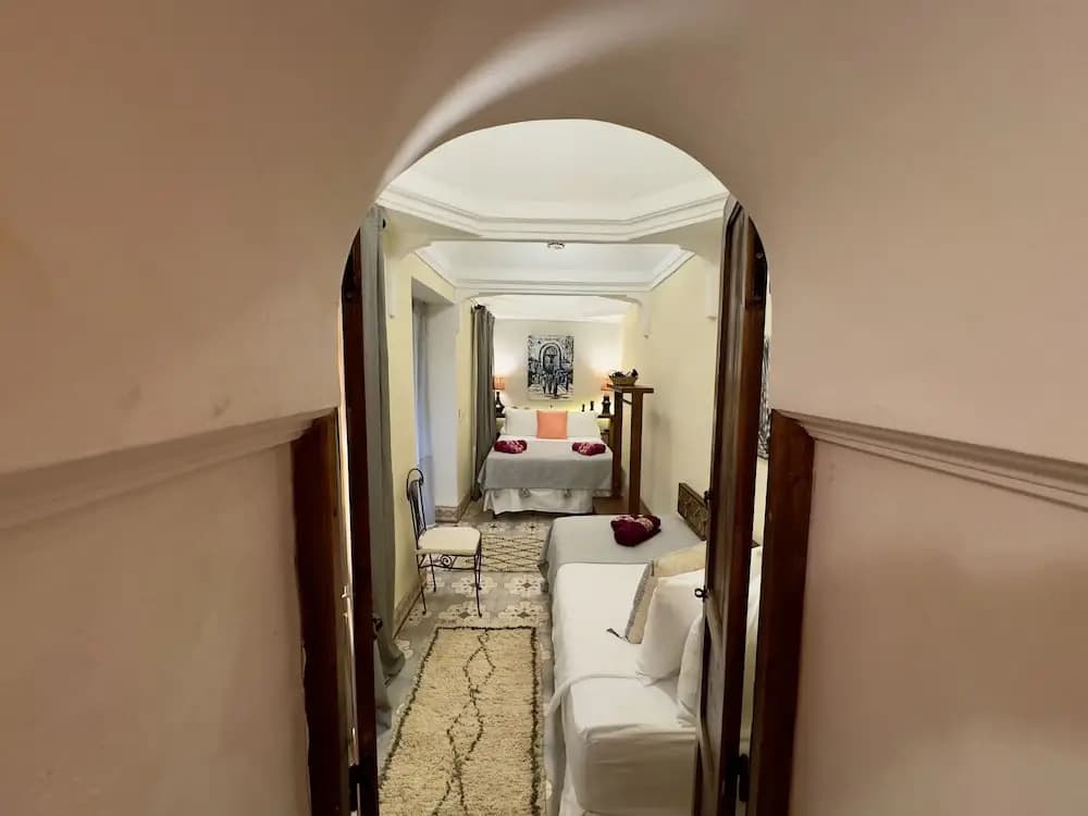 Riad Taghia - photo 7