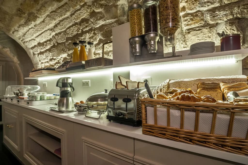 Hôtel Jardin le Bréa - photo 11