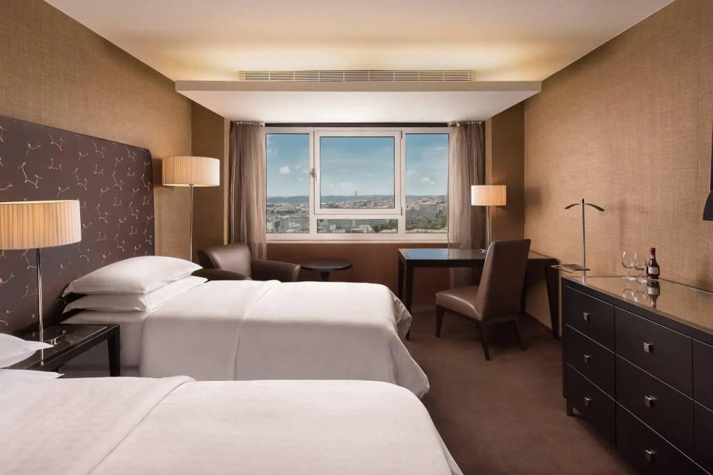 Sheraton Lisboa Hotel & Spa - photo 47