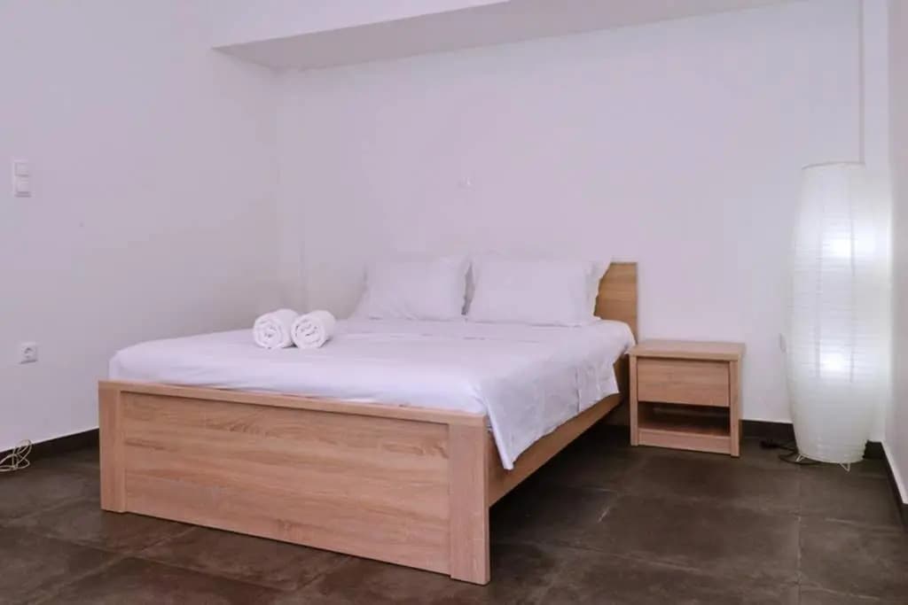 Koukaki a minimal studio - photo 2