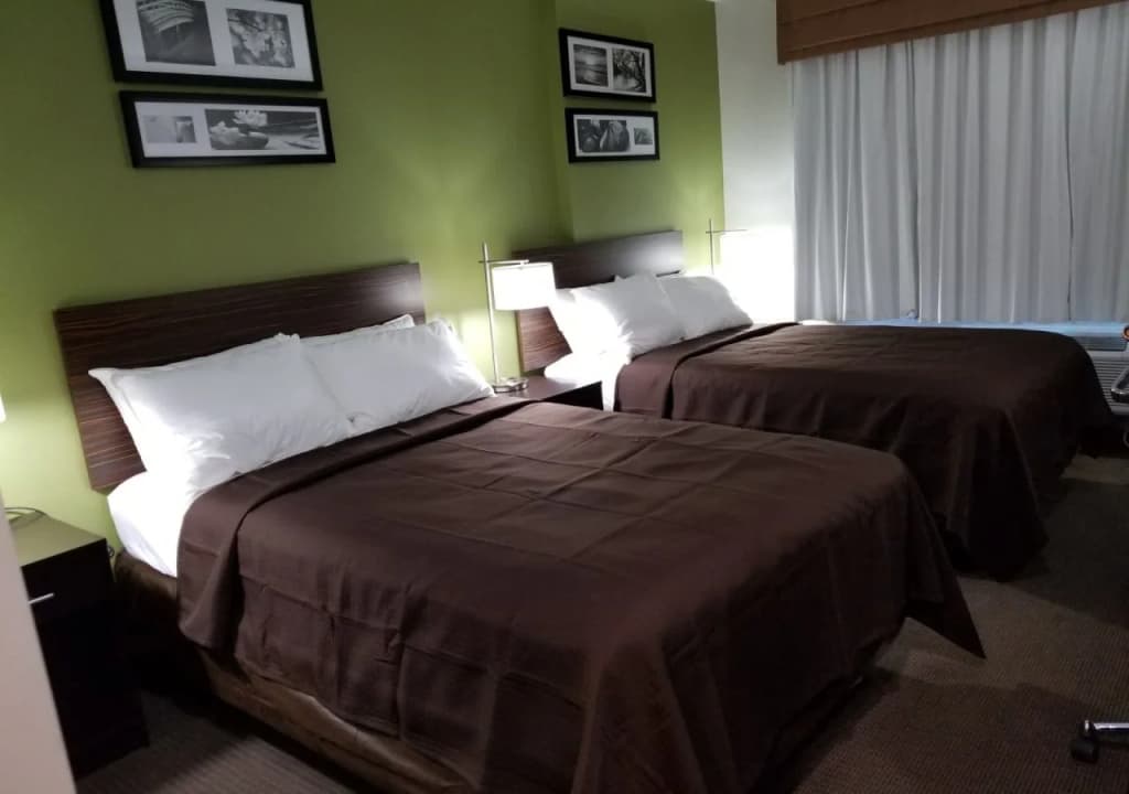 Sleep Inn near JFK AirTrain - photo 13