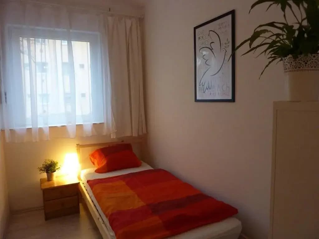 Plaza Rooms - photo 12