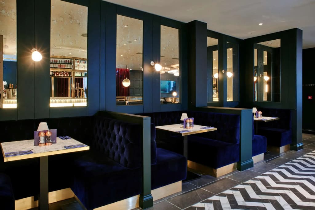 Le Monde Hotel - photo 19