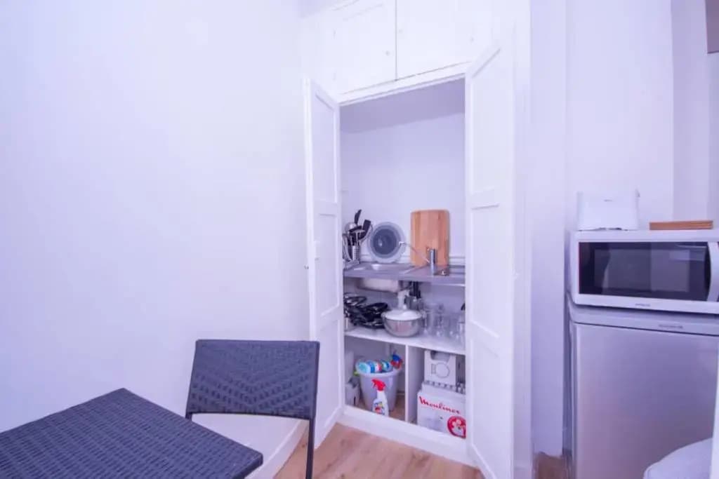Superb quiet and comfortable studio apartment - main photo