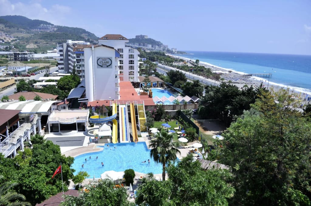 First Class Hotel - photo 14