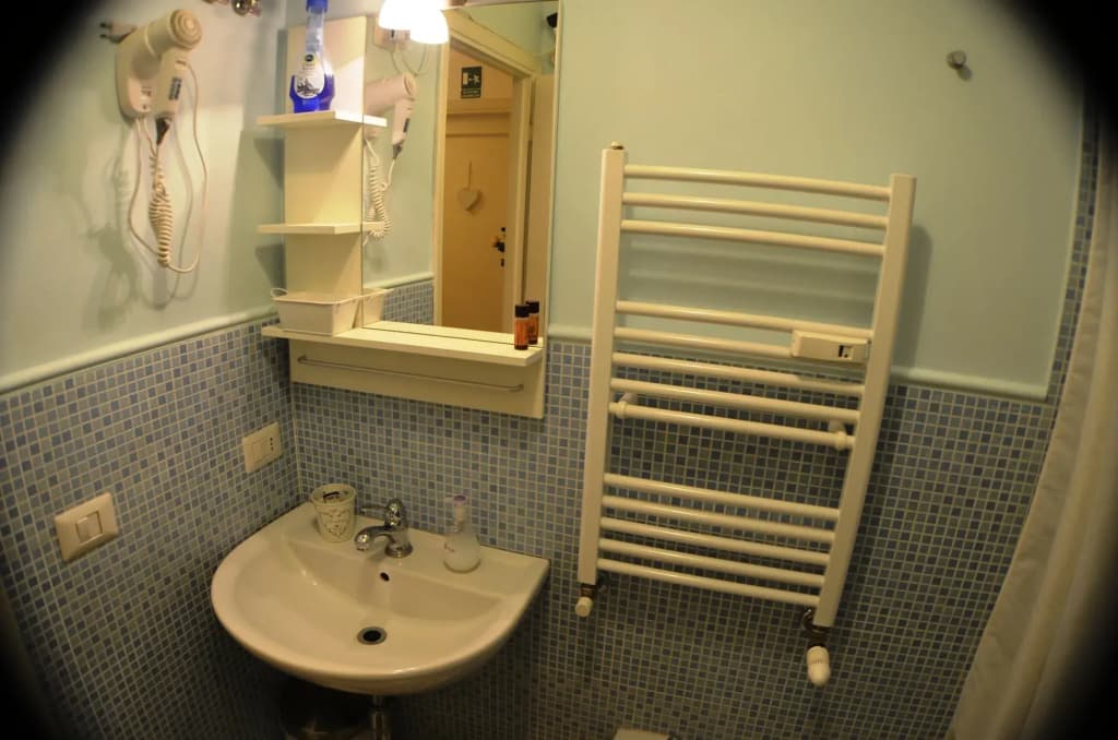 Sergio's Guest House - photo 13