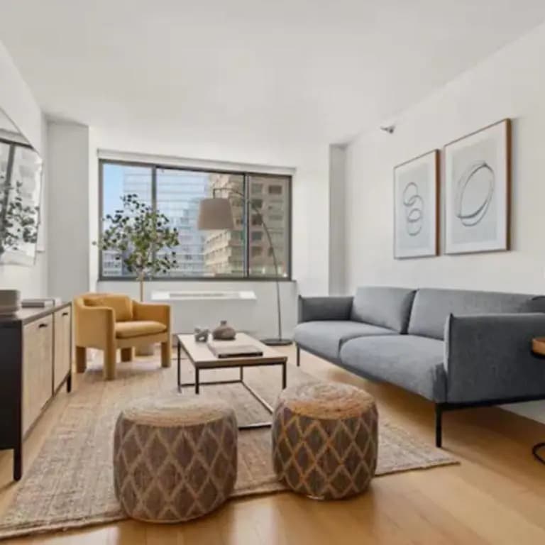 Apartamento Familiar en Excelente Sector de Nueva York - photo 2