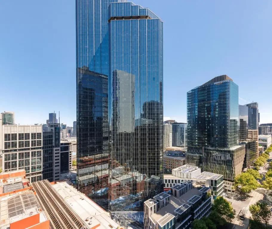 Oaks Melbourne On Collins Suites - photo 21