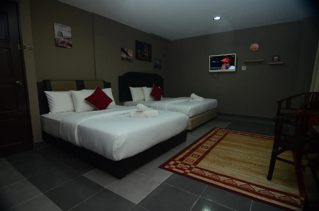Amt Budget Hotel - photo 2