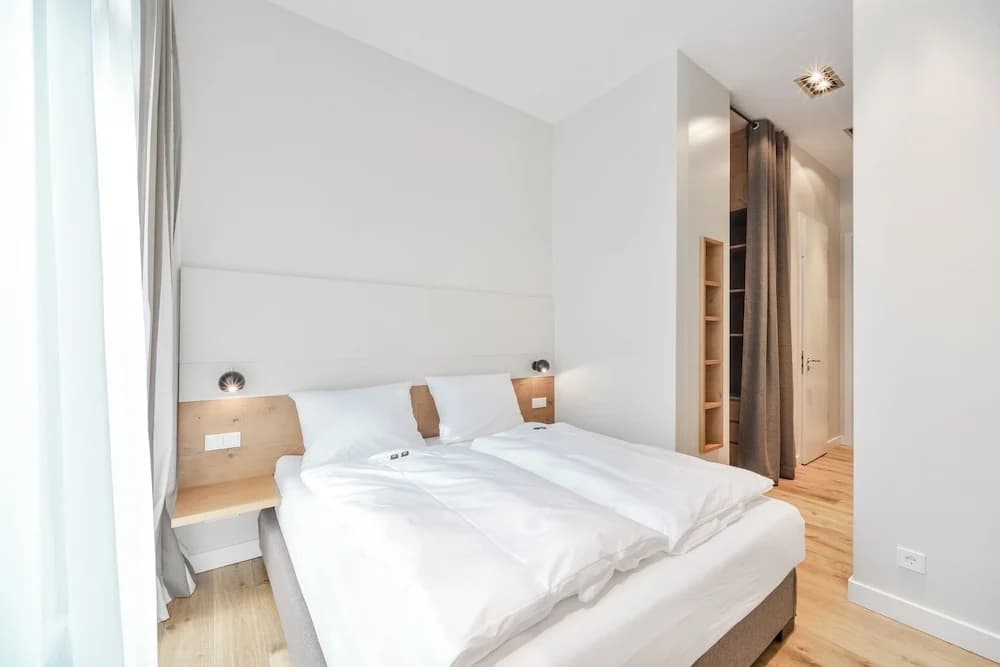 Downtown Apartments Living - photo 8