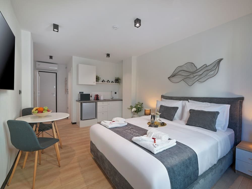 Athens Eleven Luxury Apartments - photo 20