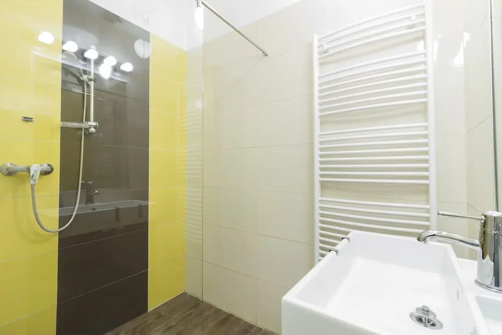 Bessara Apartment - photo 8