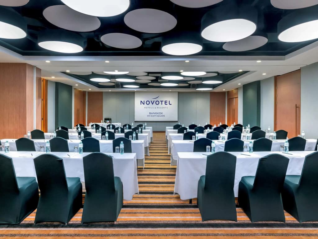 Novotel Bangkok On Siam Square Hotel - photo 17