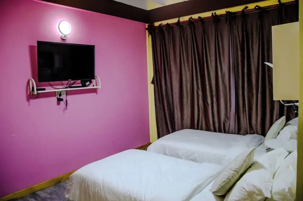 Luna lodge - photo 7