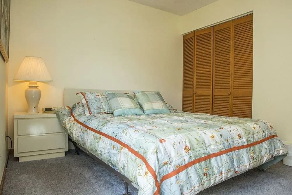 Claremont Holiday Home - photo 3