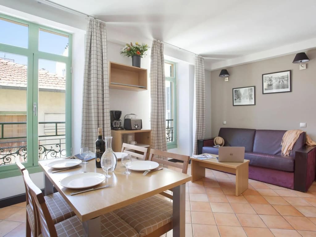 Apartment in Nice Near the Promenade des Anglais - photo 2