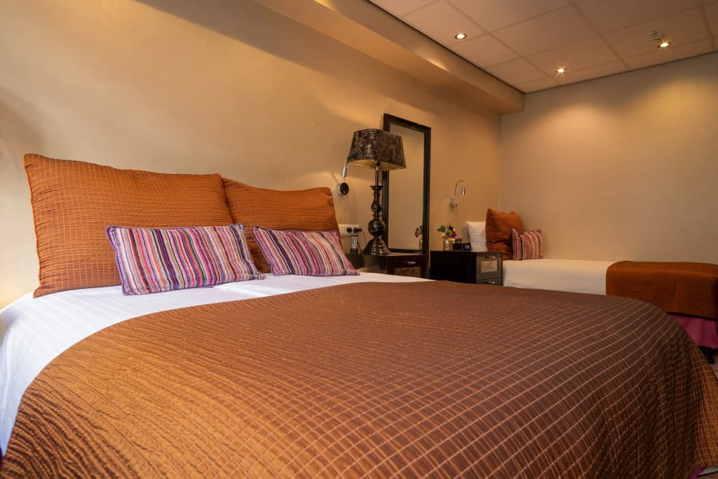 Hotel Sebastian's - photo 6