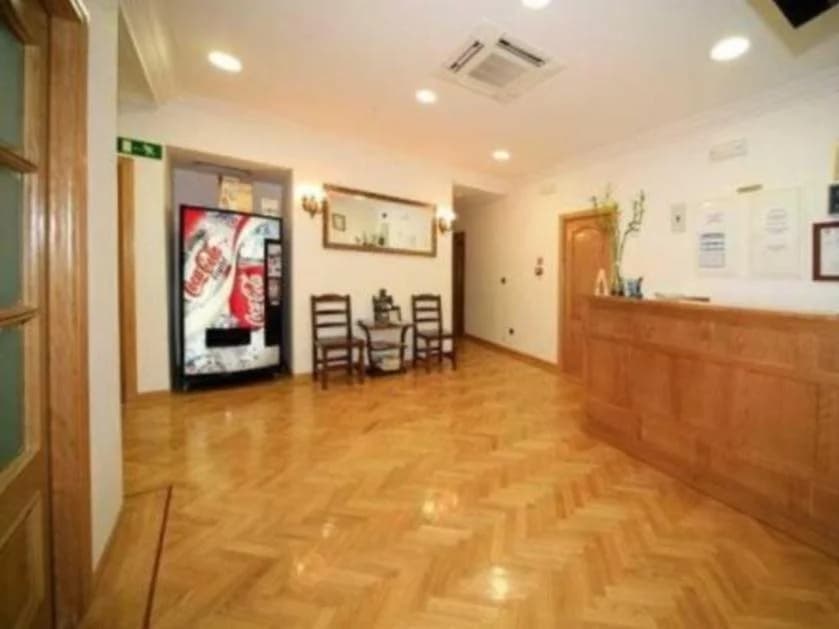 Hostal Odesa - photo 11