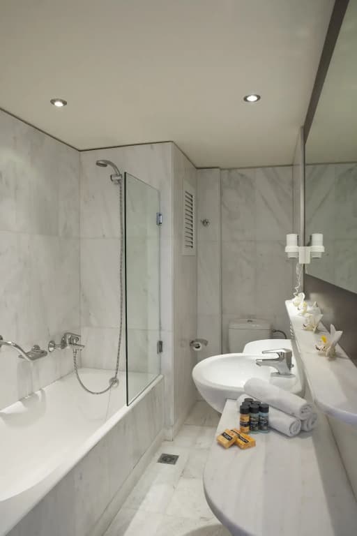 Hermes Hotel - photo 8