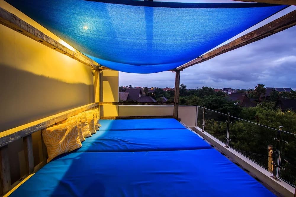Villa Rainbow Runner - photo 15