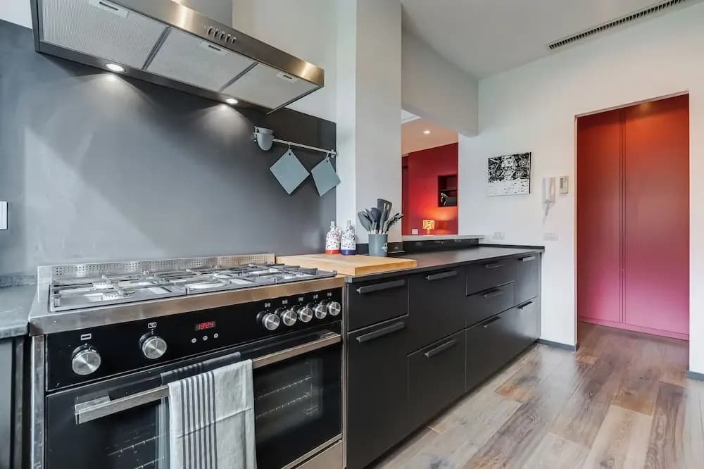 Music Bridge Apartment - photo 14