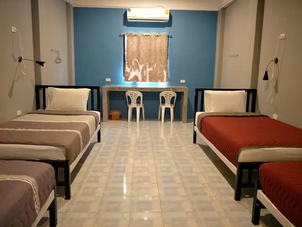 OYO 1147 The Moment Hostel - photo 3