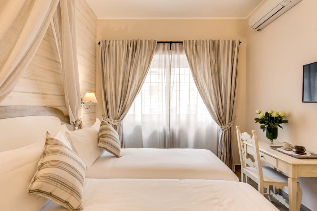 Casa Tua Vaticano Guest House - photo 4