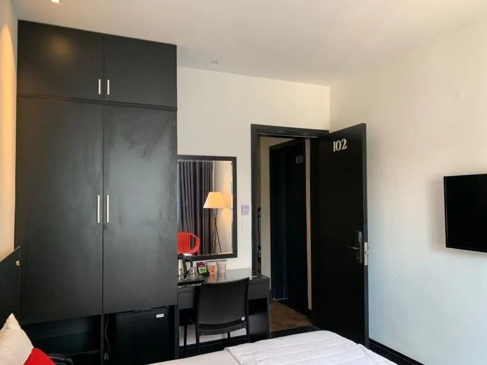 Anh Hong Hostel - photo 2