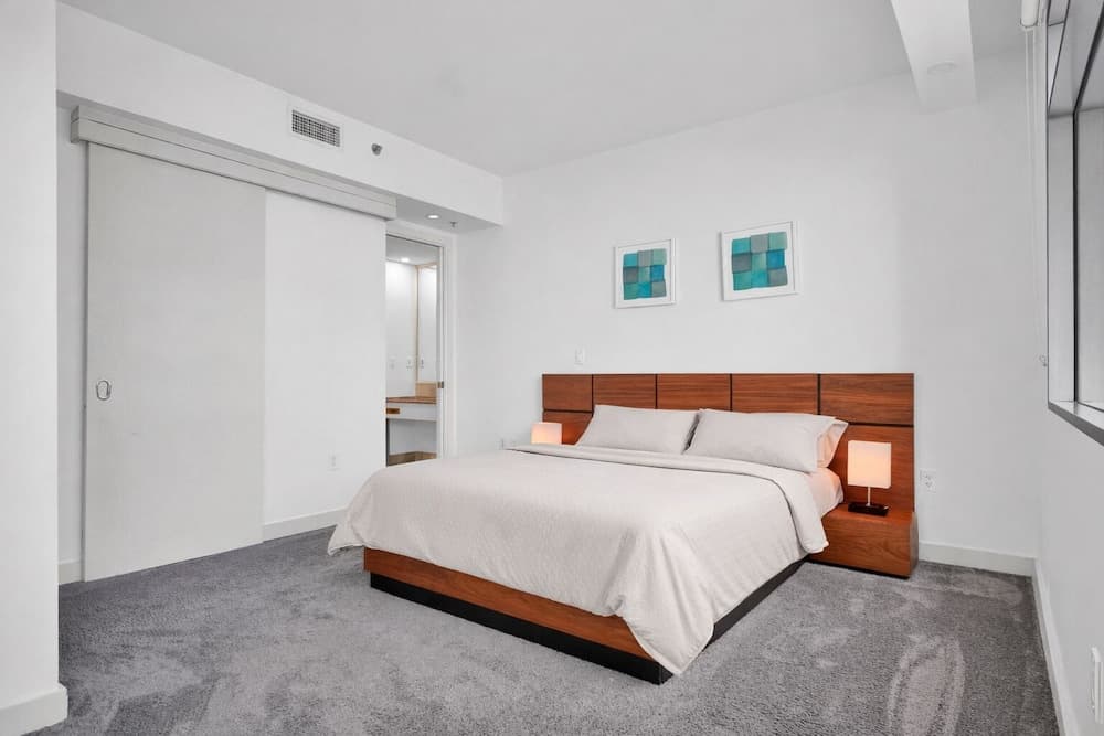 RS Suites - The AKA Residence - photo 20