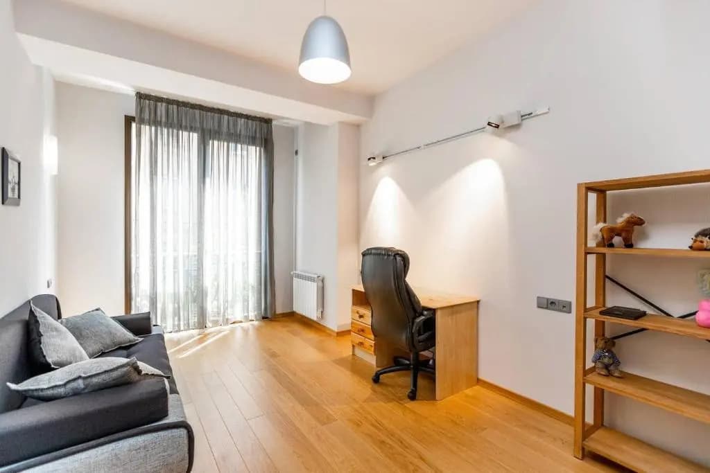 Wehost Spacious place near Rustaveli - photo 18