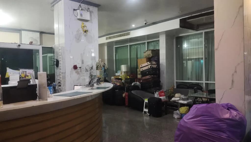 J Two S Pratunam Hotel (SHA Certified) - photo 28