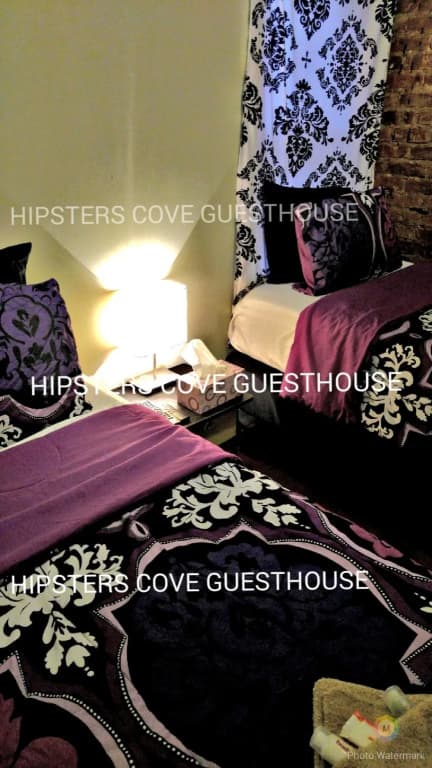 Hipsters Cove - photo 2