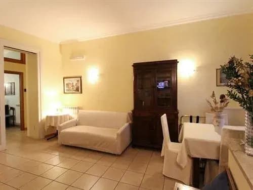 Apartment Julia Guesthouse - photo 14