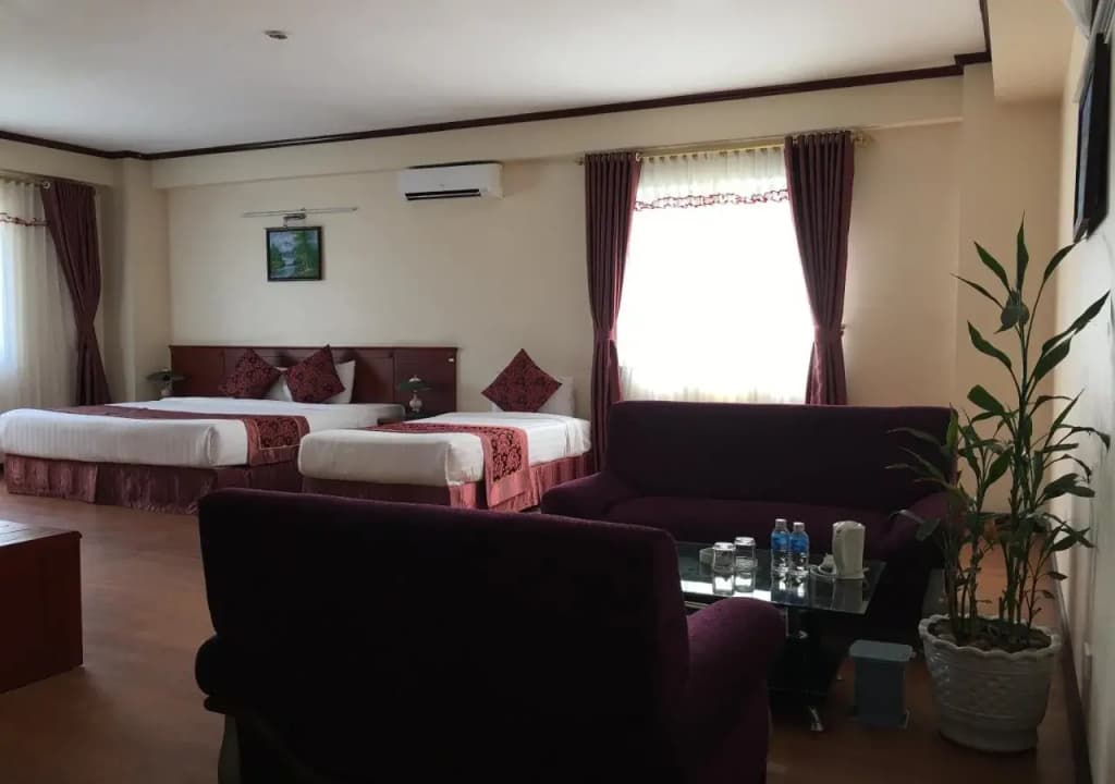Blue Sky Ha Long Hotel - photo 4