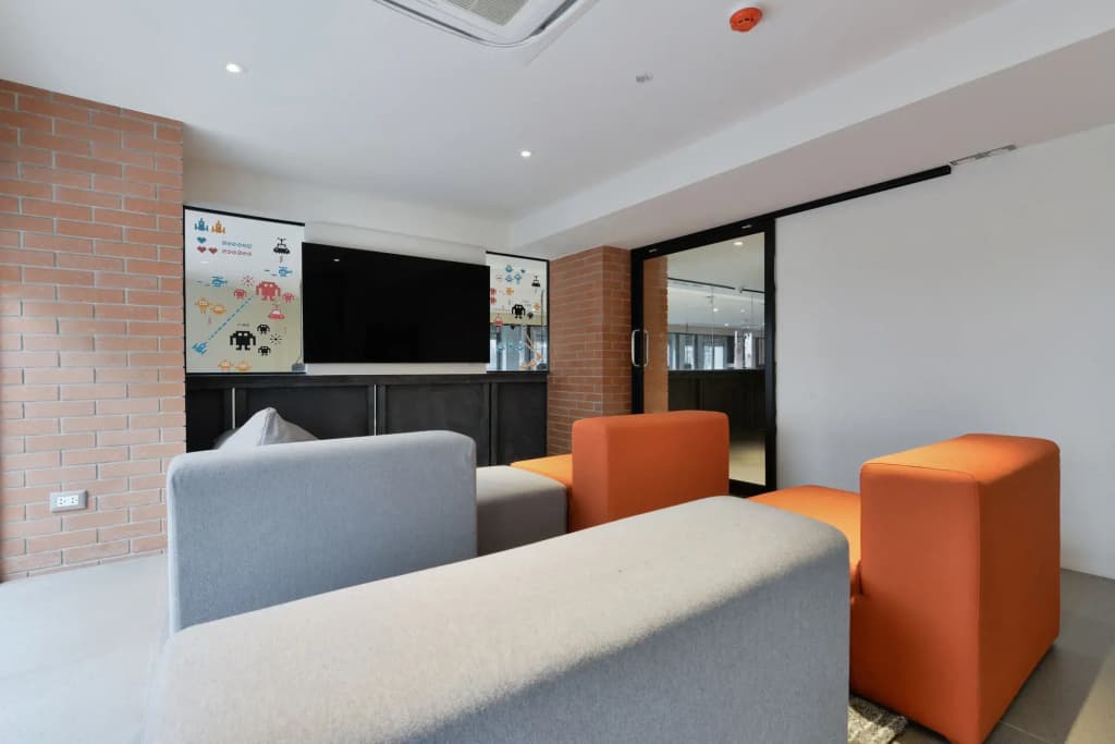 Kokotel Bangkok Surawong - photo 2