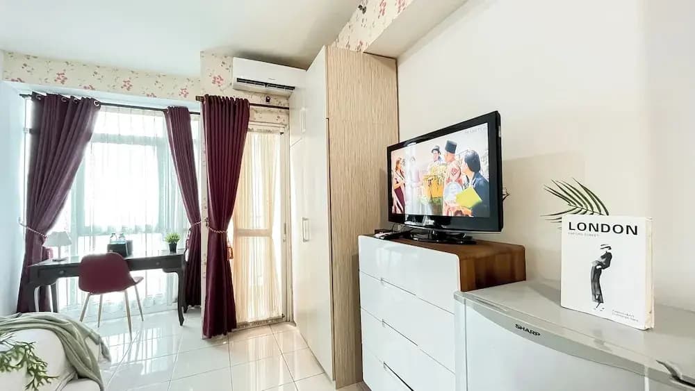 Studio Apartment Near Kebayoran Station At Pakubuwono Terrace - photo 3