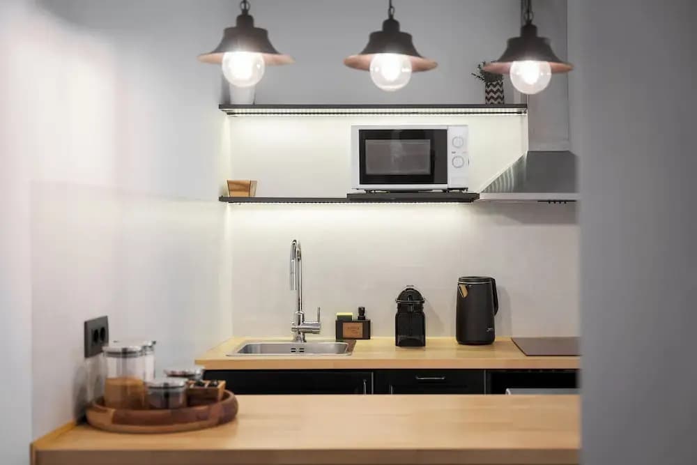 Acropolis Atmospheric Apartment - photo 15