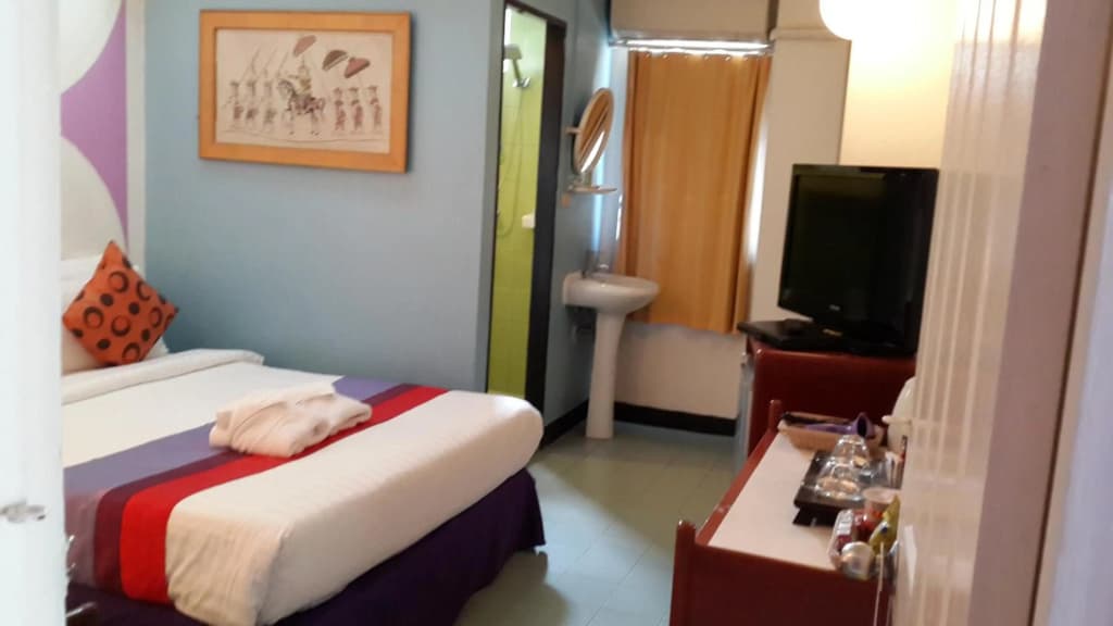 Sawasdee Sukhumvit Inn - photo 24